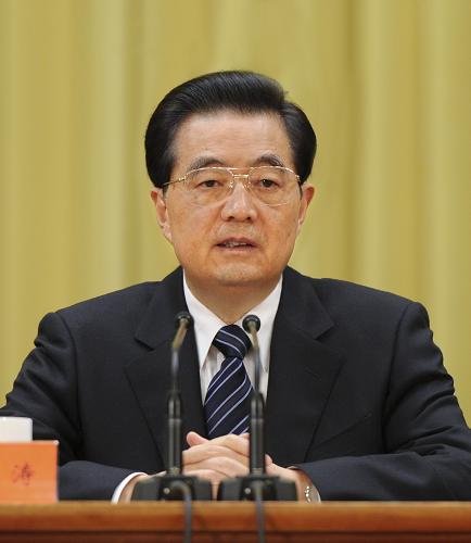 11月29日,中央扶贫开发工作会议在北京召开。中共中央总书记、国家主席、中央军委主席胡锦涛在会议上发表重要讲话。新华社记者 马占成 摄